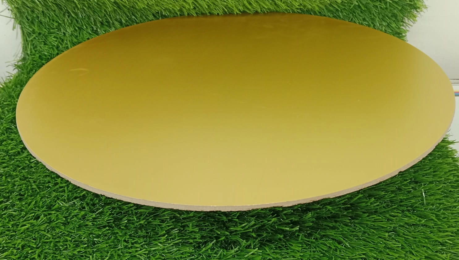 MDF base 12inch round heavy gold
