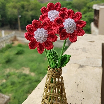 Daisy Small Flower Dark Pink