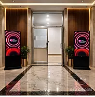 LED DIGITAL STANDEE