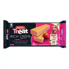 BRITANNIA TREAT STRAWBERRY WAFERS 50GM