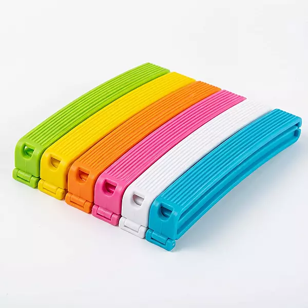 Tosaa 18 Pcs - 3 Plastic Food \ Clip Sealer Large,Medium,Small \ Clips Vacuum Sealer (Multicolor)