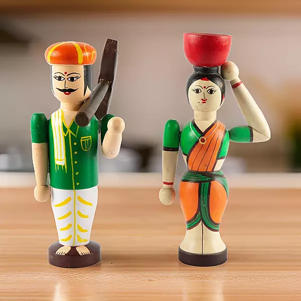 Wooden Farmer Couple Dolls
