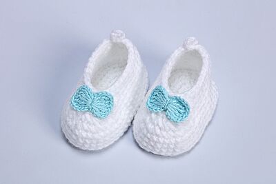Blush Pearl Bow Baby Booties - White and Blue