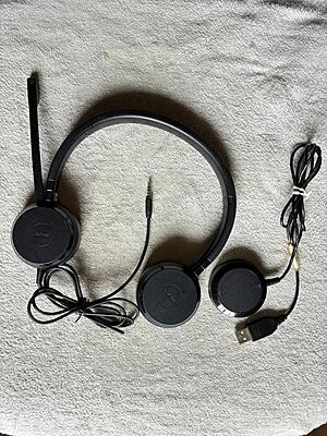 Jabra Evolve 30 Professional Wired Headset With USB controller