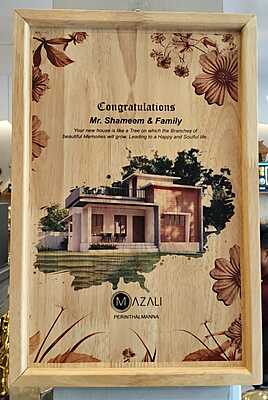 W-1090 PHOTO FRAME L TROPHY (12X18)