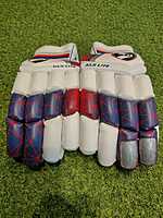 Cricket Batting Gloves -SG KLR LITE Cricket Batting Gloves -SG KLR LITE