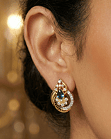 18 kt gold tear drop earrings 1