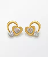 18 kt gold three hearts earrings