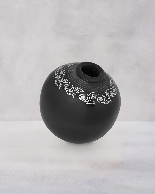 Ebony Elegance Round Vase