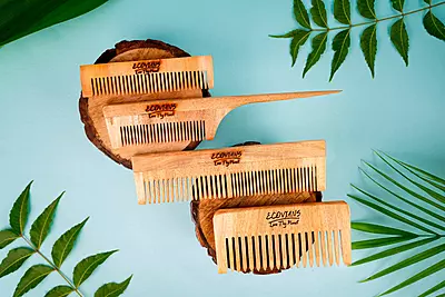 Eco friendly neem shampoo comb for dandruff and hair fall control