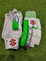 Cricket Batting Gloves -GN 9 INTERNATIONAL M RH Cricket Batting Gloves -GN 9 INTERNATIONAL M RH