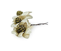 White Flowers with Glitter Pine