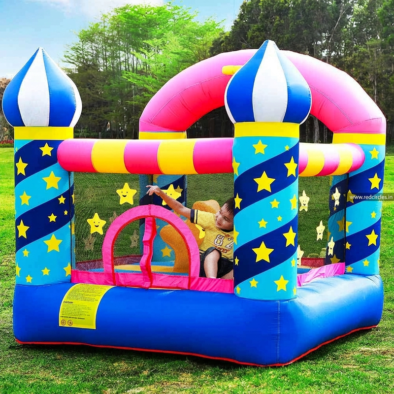SMALL INFLATABLE CASTLE