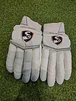 CRICKET BATTING GLOVES-SG