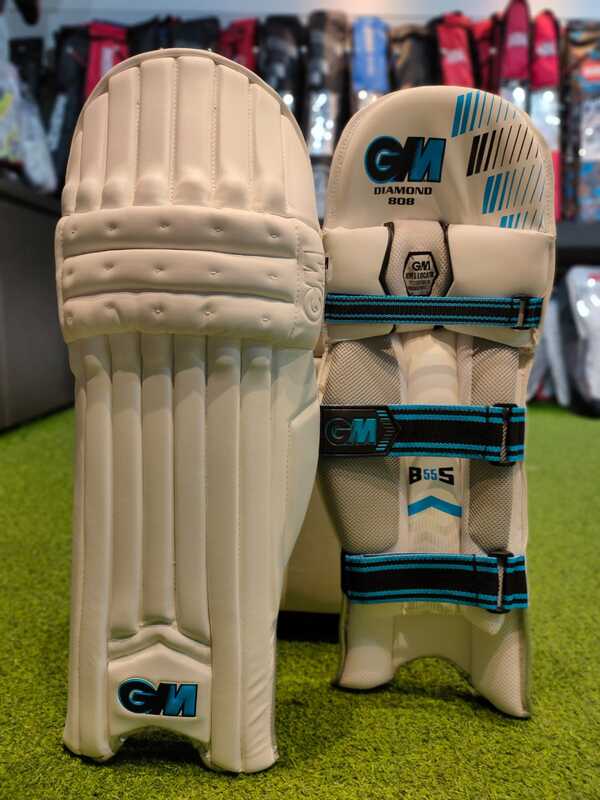 CRICKET BATTING PAD GM DIAMOND CRICKET BATTING PAD GM DIAMOND