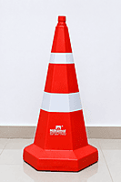 H2HX750 SAFETY CONE NILKAMAL HEIGHT 750 MM