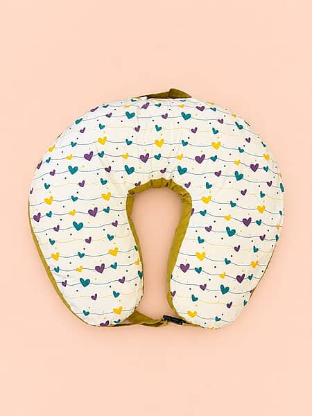 Breastfeeding & Nursing Pillow for New Moms - Heart Strings Breastfeeding & Nursing Pillow for New Moms - Heart Strings