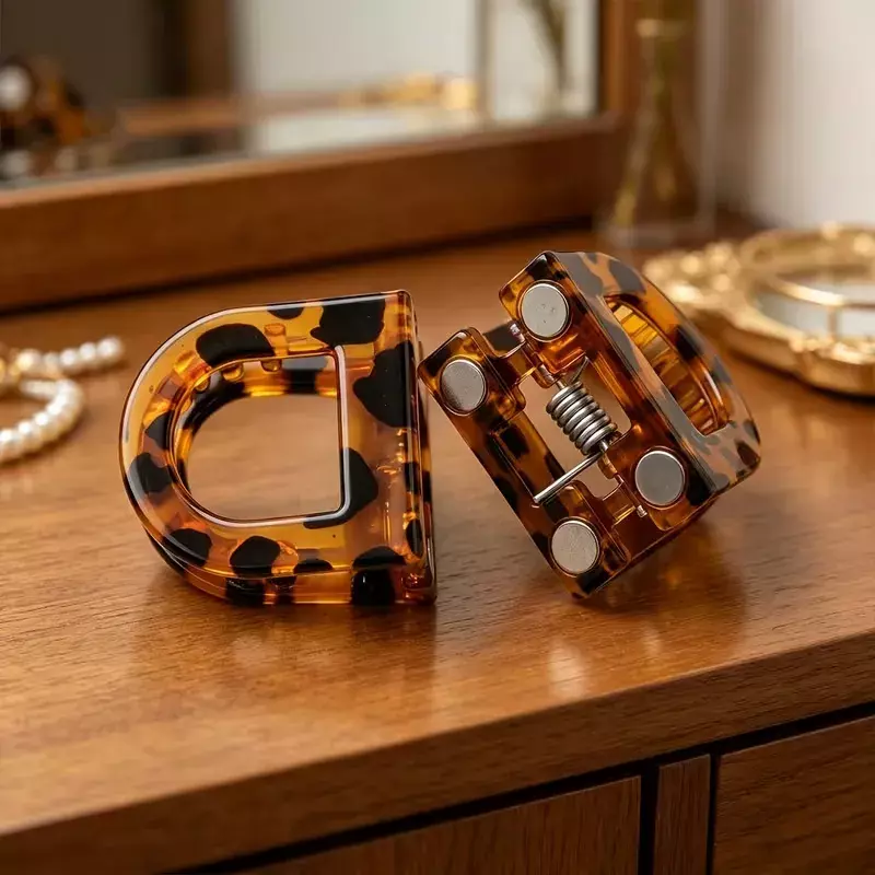 Classic 2 Pc Magnetic Hair Clip