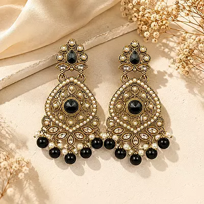 Aabira Noir Pearl Teardrop Earrings