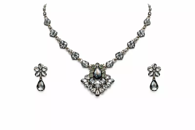 Black Crystal Teardrop Necklace and Earring Set