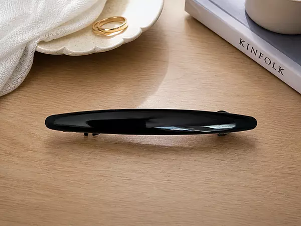 Matte Black Oval Hair Clip with Glossy Accent