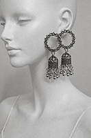 Earings