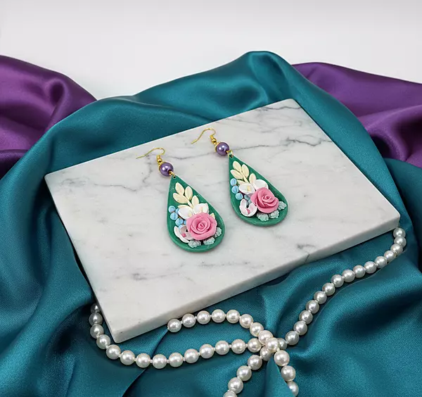 Emerald Rose Enchantment blue