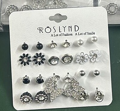 Earring collection for the young girls and perfect match for daily wearr Earring collection for the young girls and perfect match for daily wearr