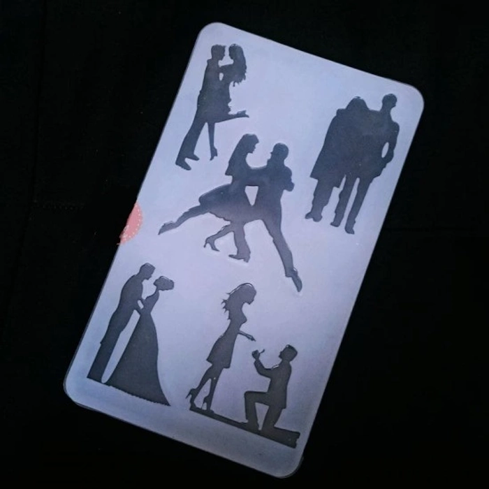 Garnishing mould couple