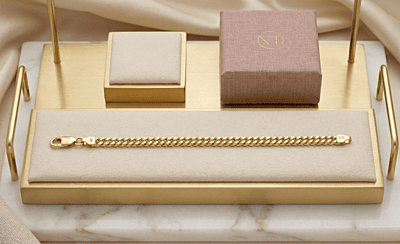 18 kt Gold Sleek Flat Curb Gent's Bracelet