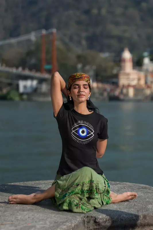 Eye On | T-Shirt