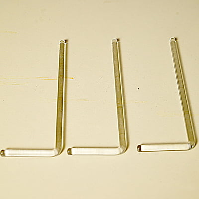 Glass spreader for Microbiological works