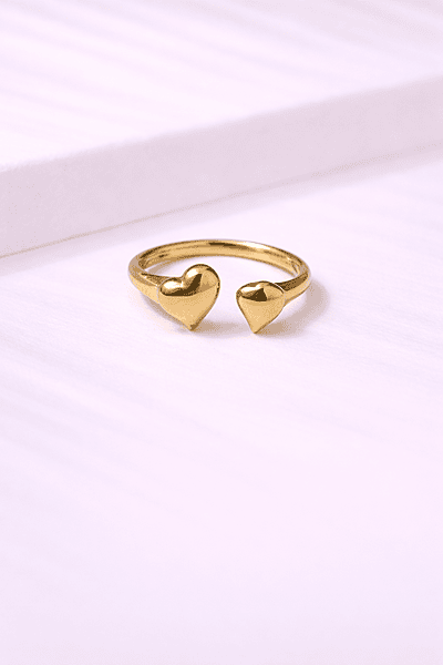 Gold double heart ring