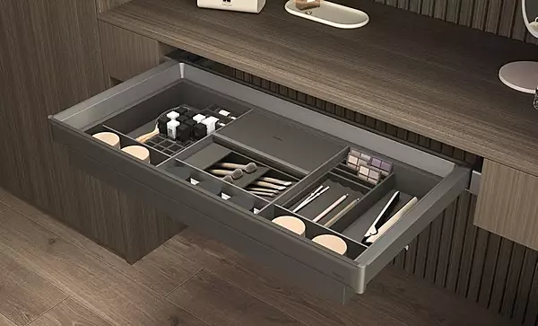 Hafele Makeup Storage Box- Eminence Series