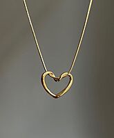 Minimal Gold Heart Necklace For Everyday
