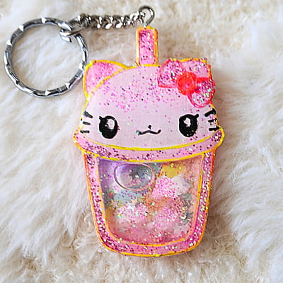 HELLO KITTY KAWAII CUP SHAKER KEYCHAIN