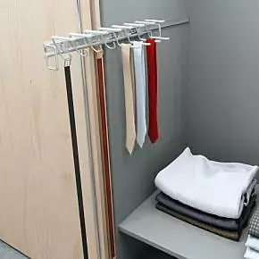 Hettich Cargo Tie & Belt Pull Out