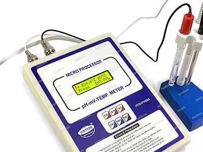 Hintron HTN-PH004 pH, mV and temperature meter, front panel with LCD and keypad