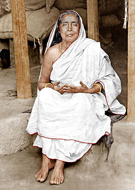 Holy Mother Sri Sarada Devi Photo - Sitting on Veranda Holy Mother Sri Sarada Devi Photo - Sitting on Veranda