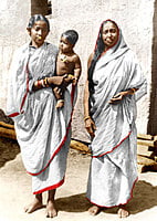 Holy Mother Sri Sarada Devi - Maku and Neda with Holy Mother Holy Mother Sri Sarada Devi - Maku and Neda with Holy Mother