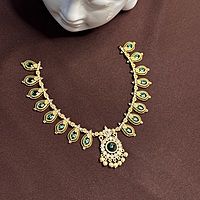 Nagapadam necklace