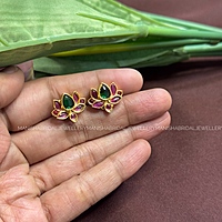 Double layered Lotus neckpiece