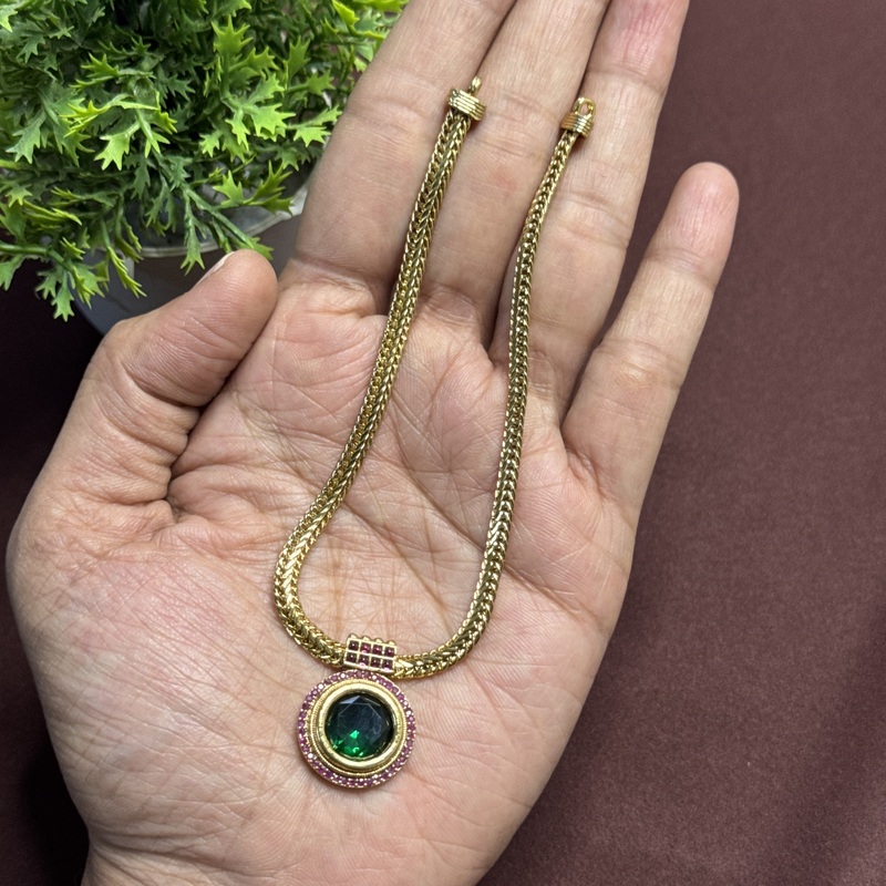 Round palakka pendant with Jhumkas