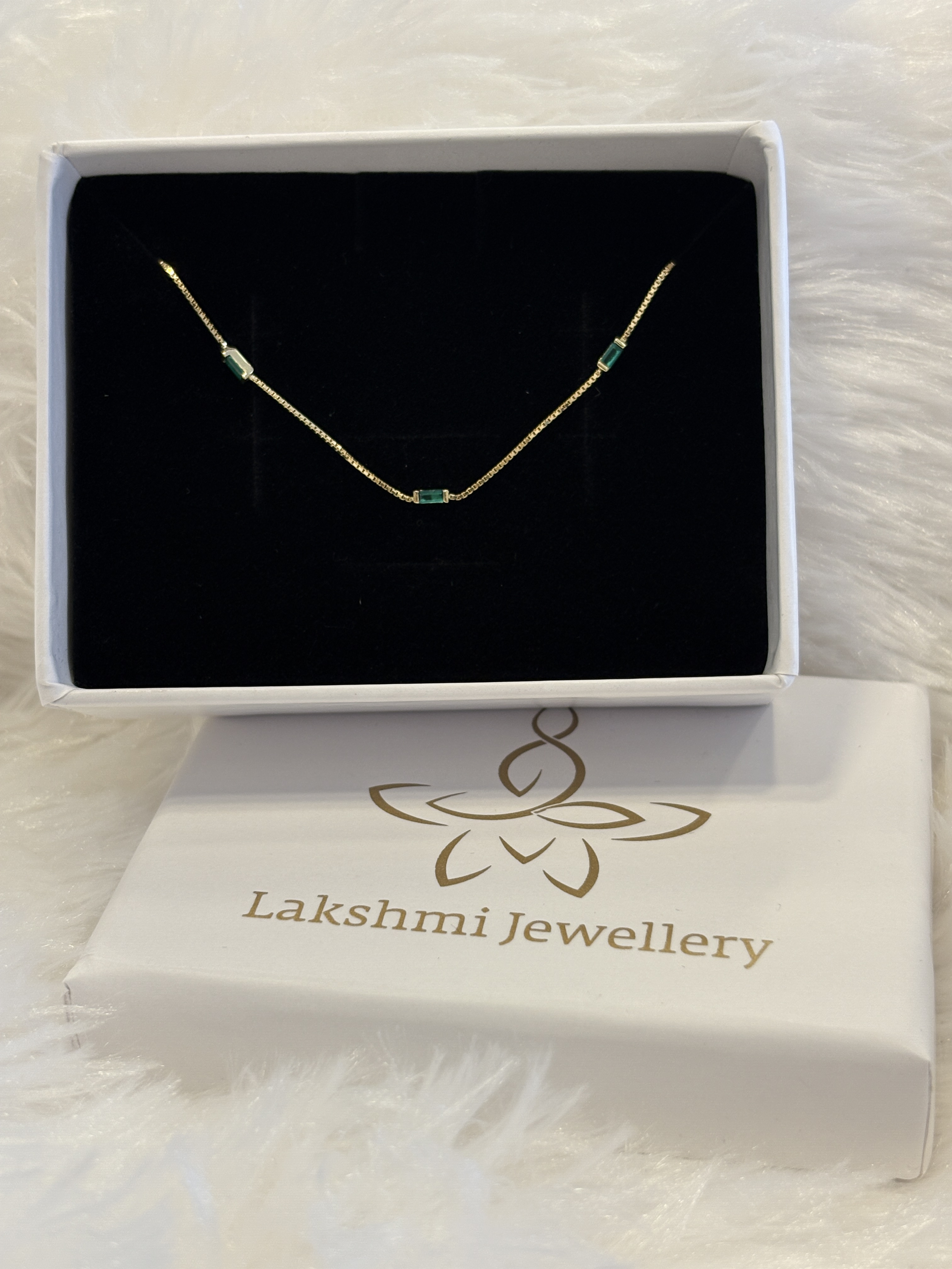 Silver green mozhi chain with gold finish
