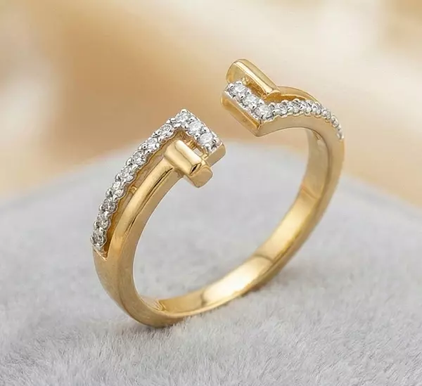 18 kt gold gap band