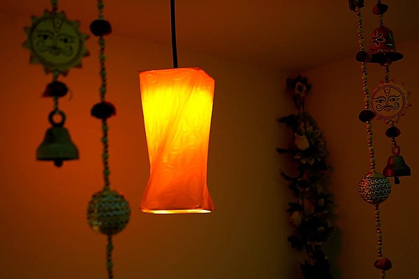 Idhah Twisted Square Pendant Lamp