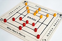 Daadi Board Game on Cotton Fabric – Handcrafted, Eco-Friendly Traditional Indian Strategy Game