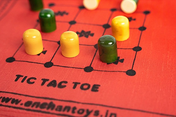 Tic Tac Toe - Raw Silk