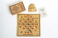 Deers and Leopard – Handcrafted Strategy Game on Raw Silk