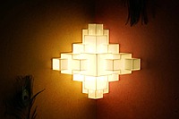 Idhah Corner Crystal Wall Lamp